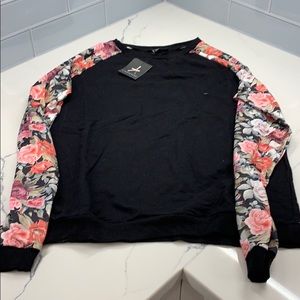 Crew neck silk floral arm sweater imported from UK